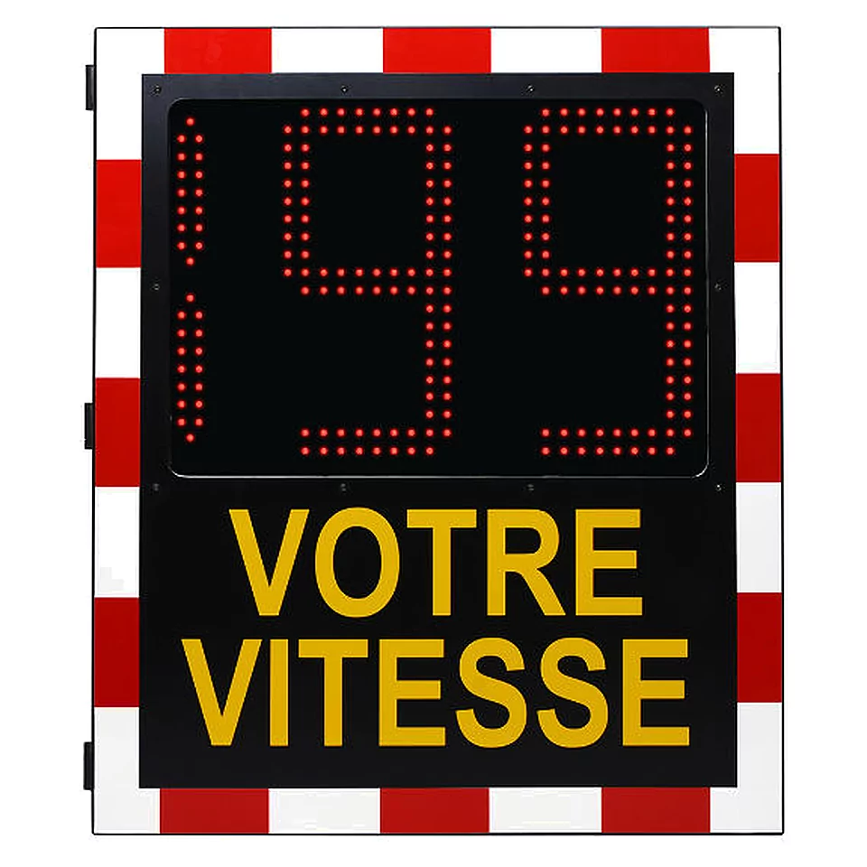 Display di velocità solare ViaLED di notte